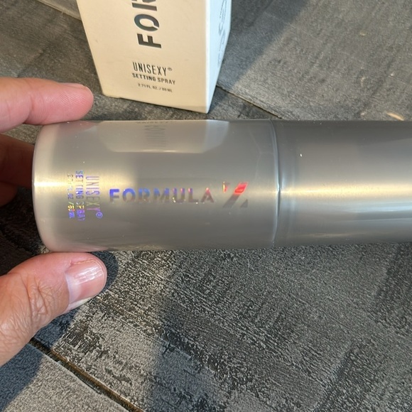 Formula Z Unisexy Setting Spray 2.71 Fl oz New in Box - Picture 2 of 4